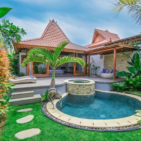 Molokai Suites Uluwatu Eksteriør bilde